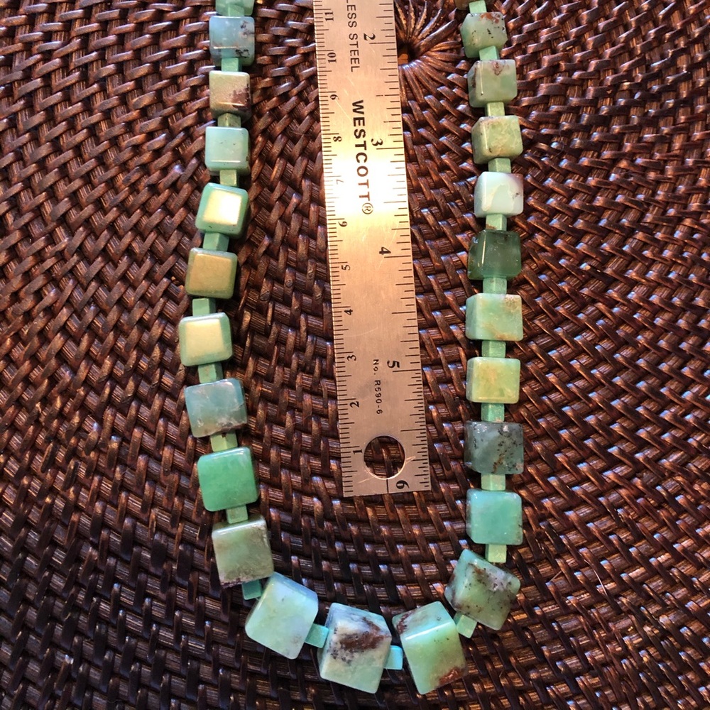 Chrysoprase and turquoise bead necklace